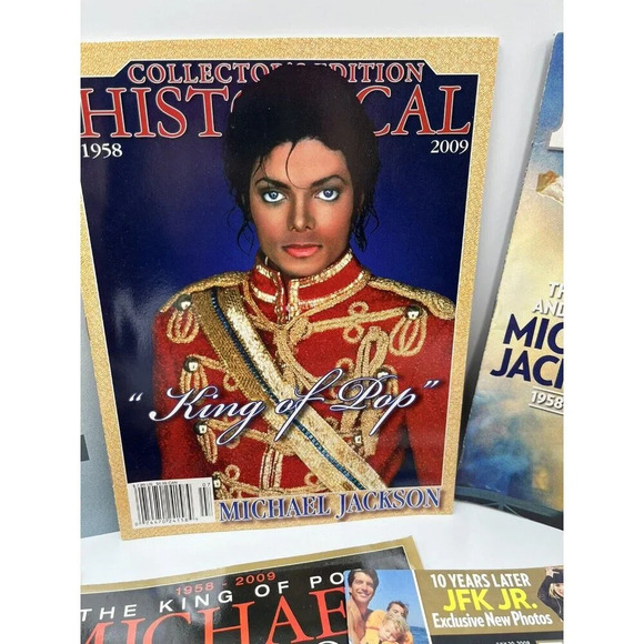 Michael Jackson People Magazine/This Is It His Life in Photos Tribute In Touch - Picture 3 of 14